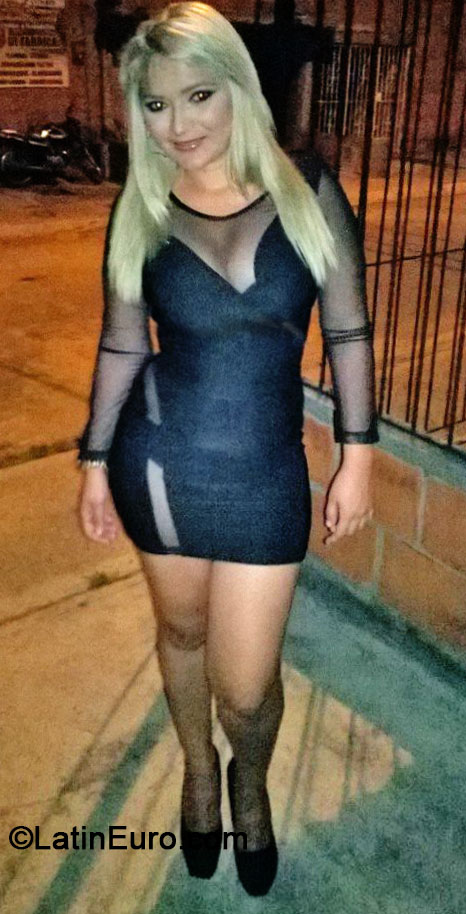 Date this pretty Colombia girl Jennifer from Palmira CO14960