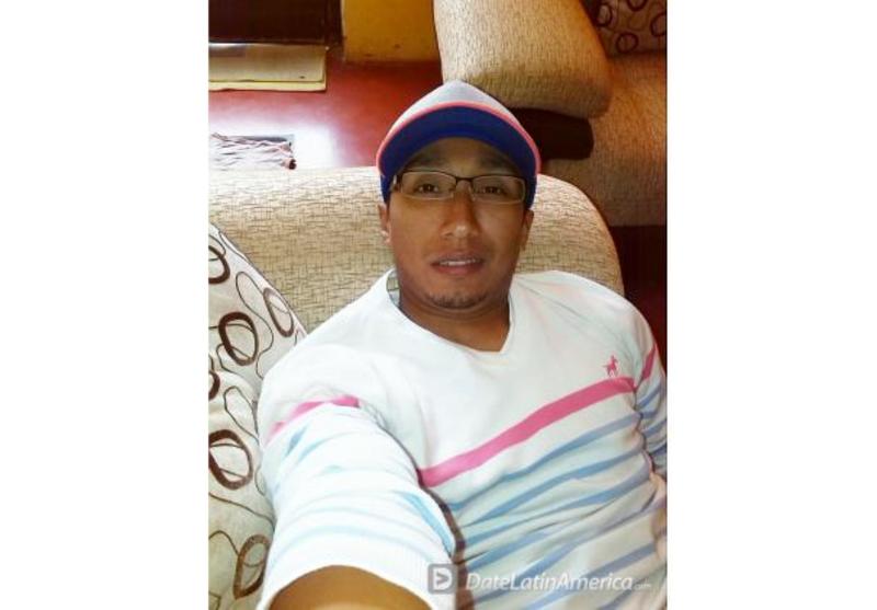 Date this young Peru man Joseph from Lima PE931