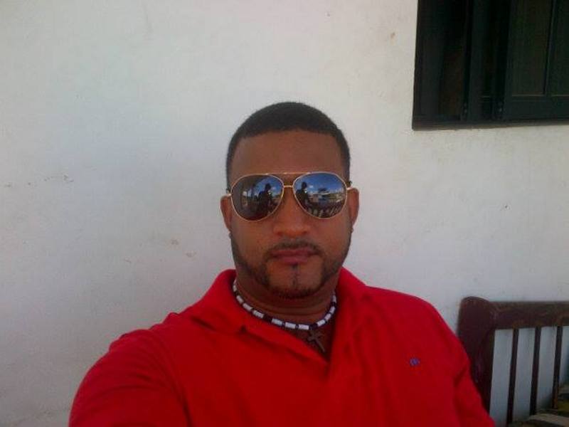 Date this pretty Dominican Republic man Marcos ant. alm from Santiago De Los Caballeros DO18663