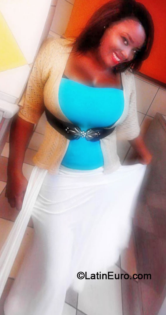 Date this foxy Jamaica girl Chante from Kingston JM1603