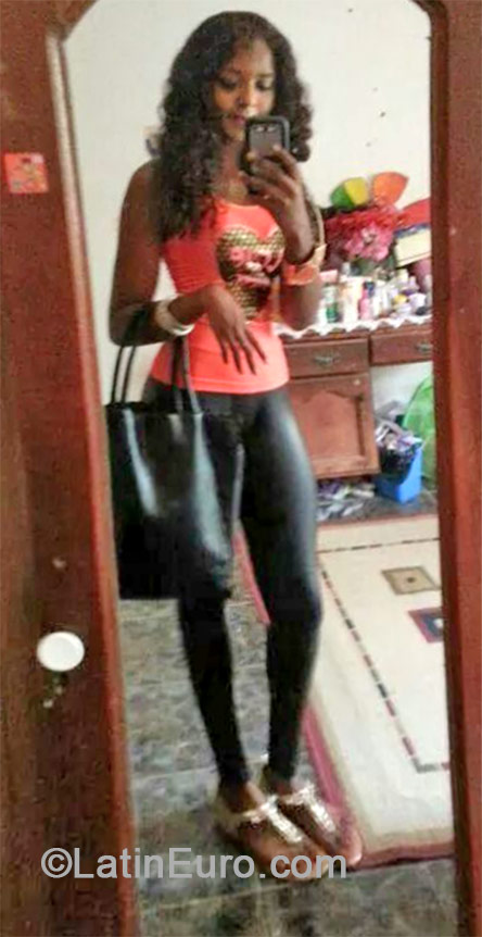 Date this tall Jamaica girl Shene from Portmore JM1834