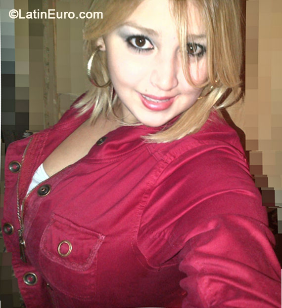 Date this young Honduras girl Danny from Tegucigalpa HN996
