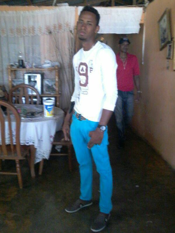 Date this pretty Dominican Republic man Juan valdez from Mao DO19070
