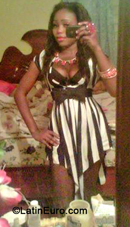 Date this cute Jamaica girl Kadie-ann from Kingston JM1695