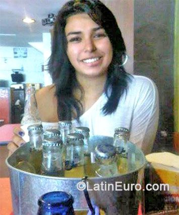 Date this cute Venezuela girl Patricia from Caracas VE238