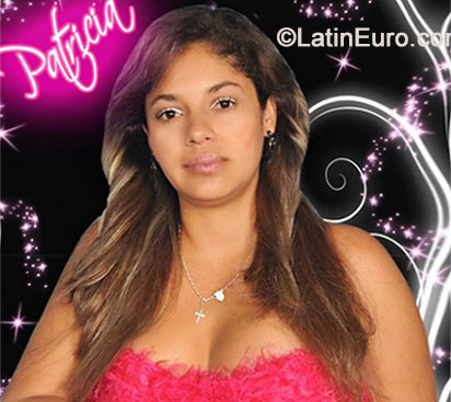 Date this gorgeous Colombia girl Patricia from Medellin CO15363
