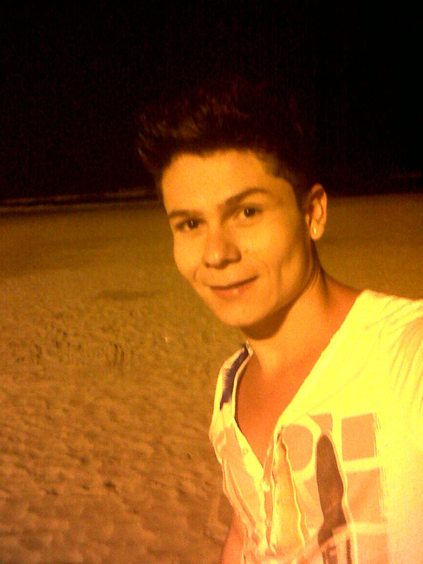 Date this hot Colombia man Fabian from Bucaramanga CO15448