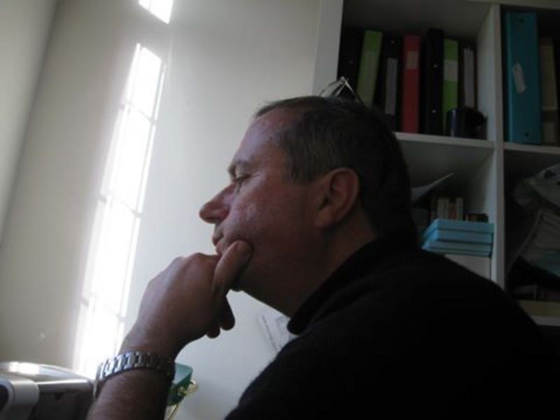 Date this charming United States man Joan from California US15170