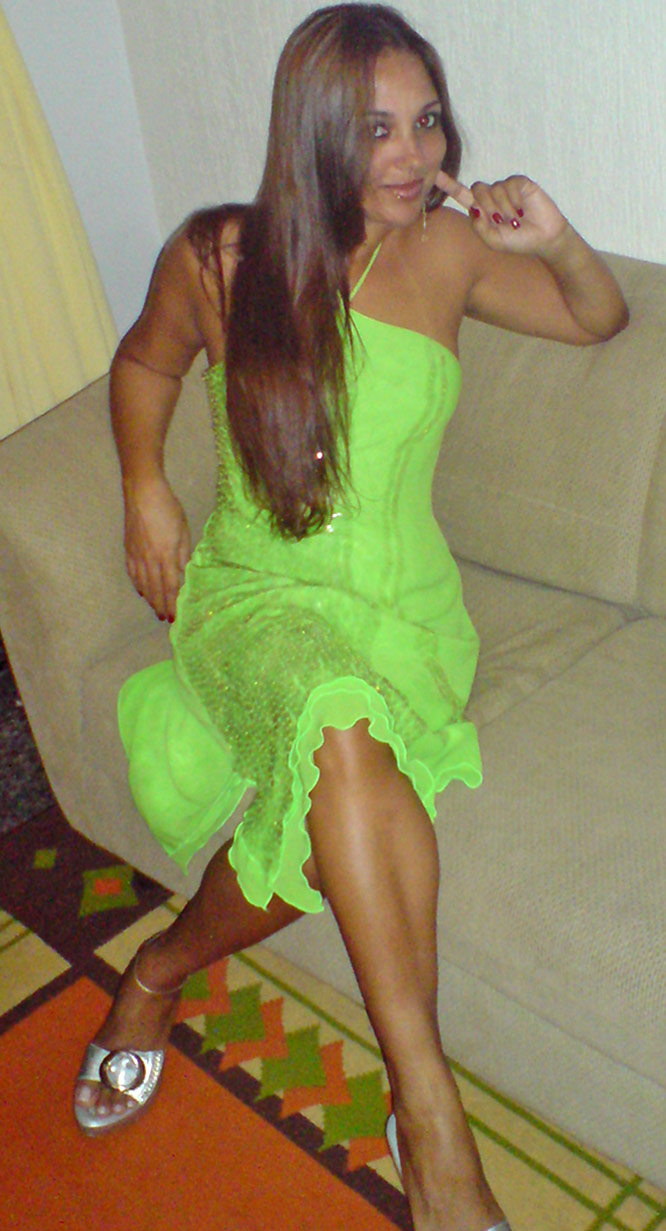 Date this athletic Brazil girl Rosa from Fortaleza BR8865