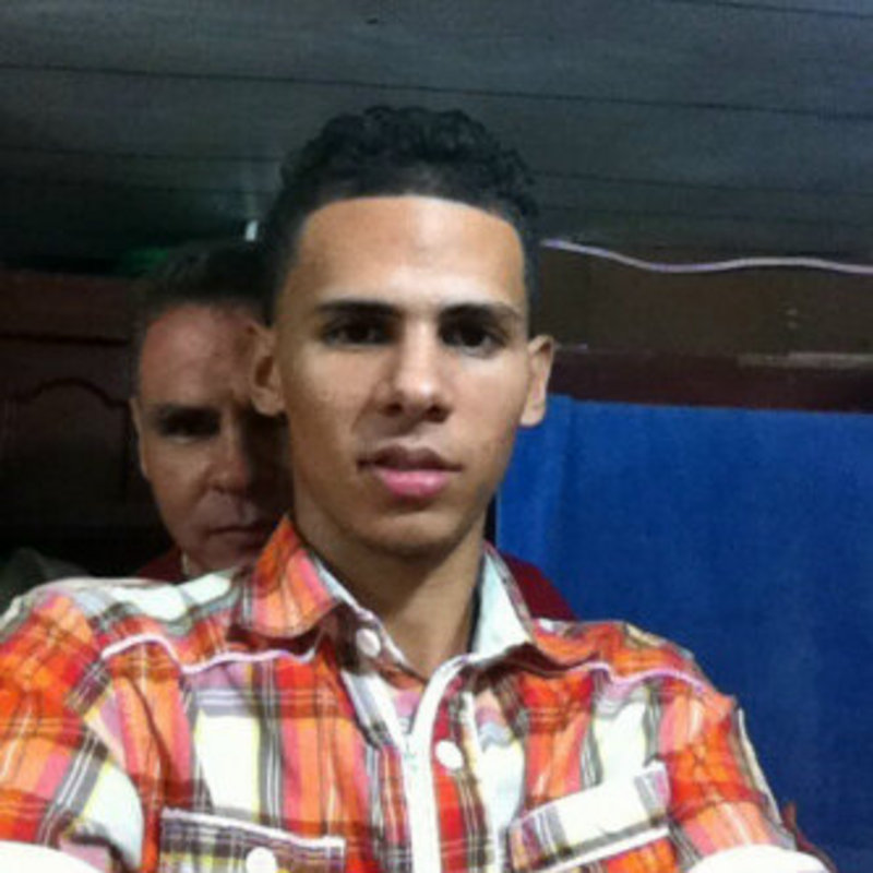 Date this beautiful Dominican Republic man Ocaris vargas from Santo Domingo DO19477