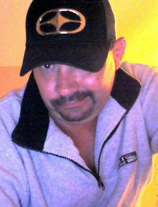 Date this pretty United States man Zapphira from Newport Beach US15208