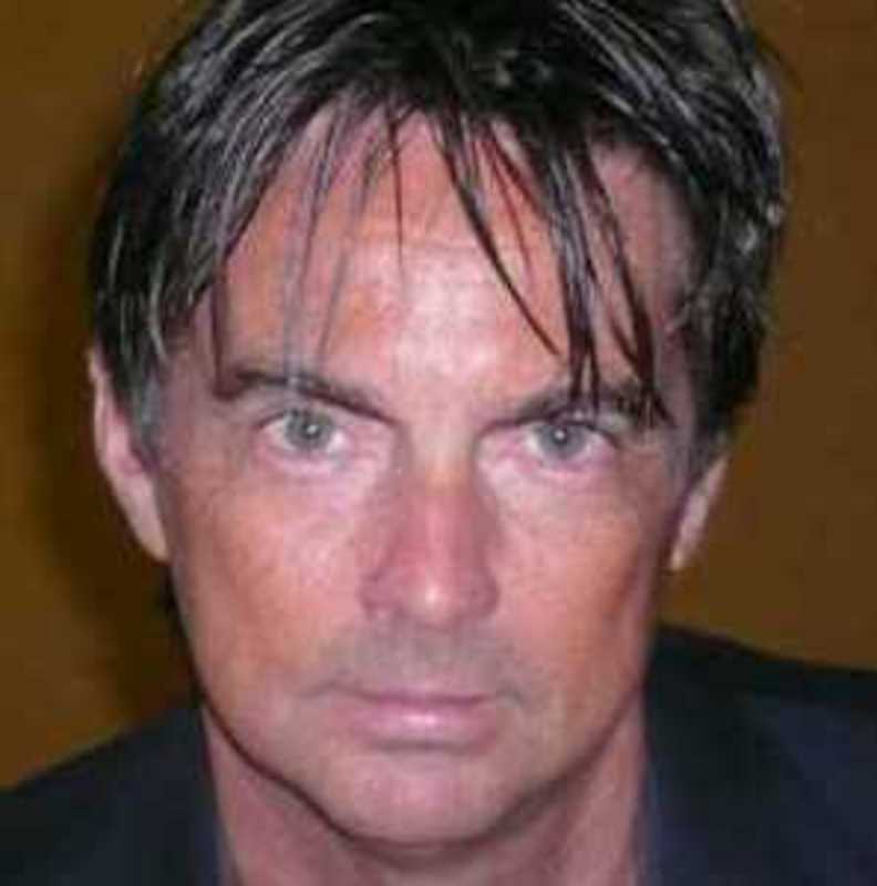 Date this beautiful Australia man Atarzar from  AU264