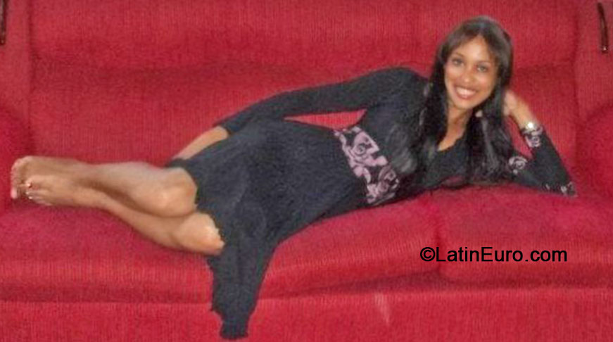 Date this lovely Brazil girl Fernanda from Rio de Janeiro BR8965