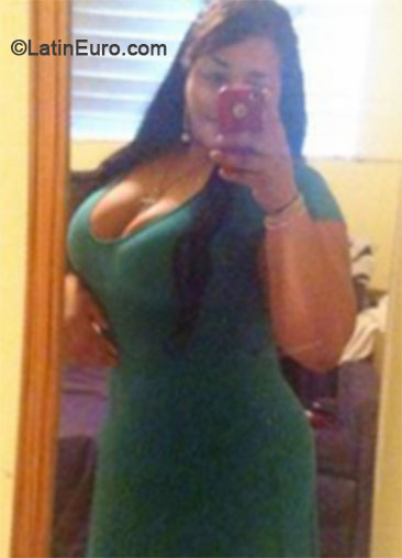 Date this georgeous Dominican Republic girl Yajaira from Santo Domingo DO26230