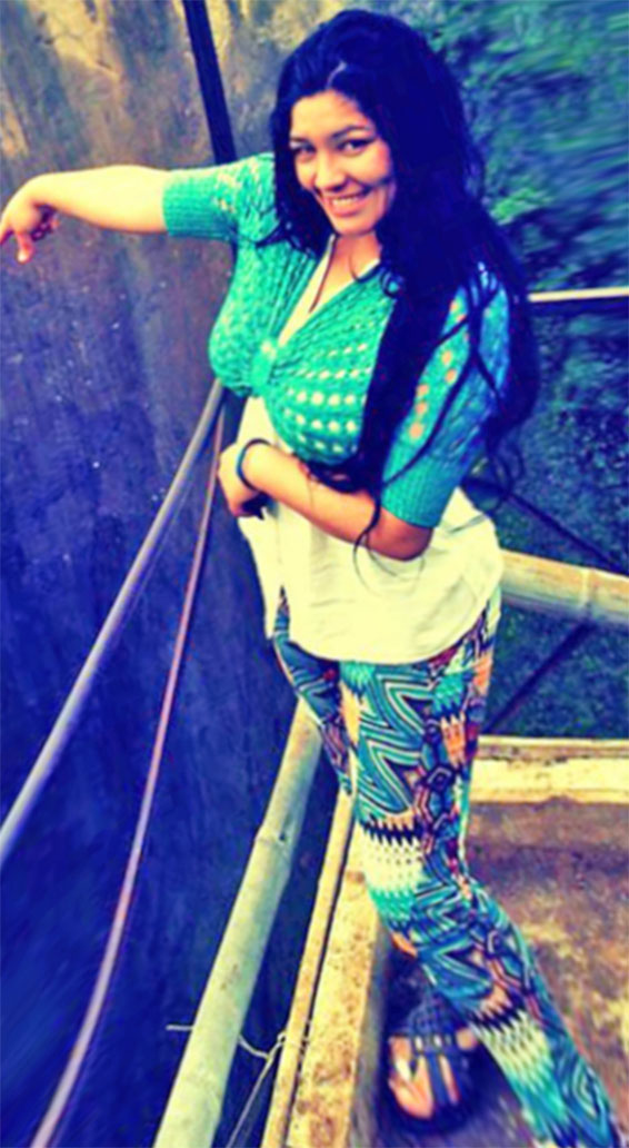 Date this stunning Colombia girl Johanna from Pitalito CO16117