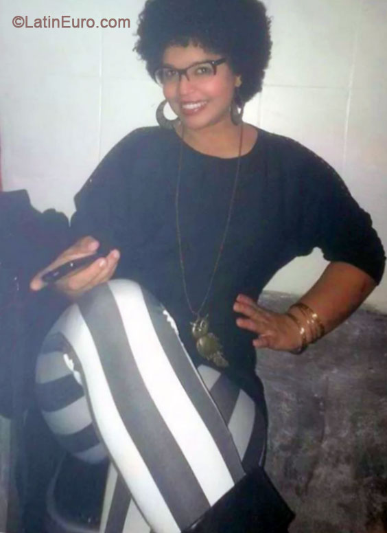 Date this stunning Argentina girl Steffany from Buenos Aires AR80