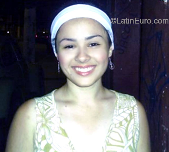 Date this exotic Brazil girl Danielle from Rio De Janeiro BR9019