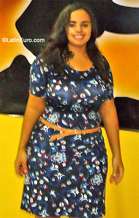 Date this beautiful Brazil girl Roseane from Teresina BR9060