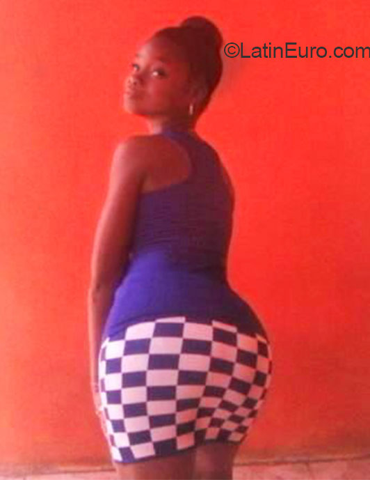 Date this charming Jamaica girl Anisha from Kingston JM2149