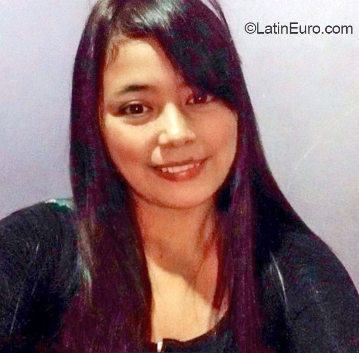 Date this athletic Philippines girl Meriker from Iligan City PH712