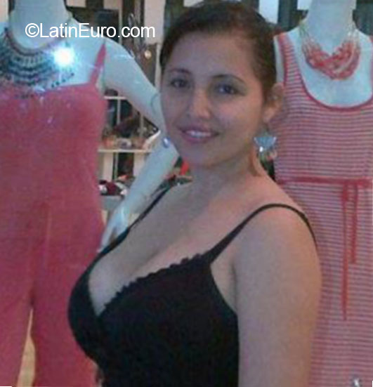 Date this young Honduras girl Judith from La Ceiba HN1224