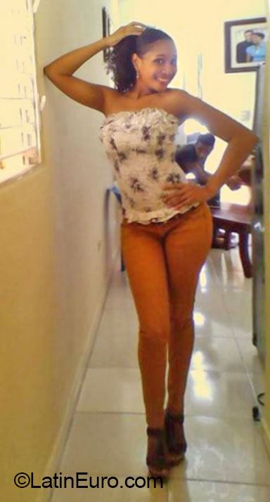 Date this good-looking Dominican Republic girl Merian from San Cristobal DO20202