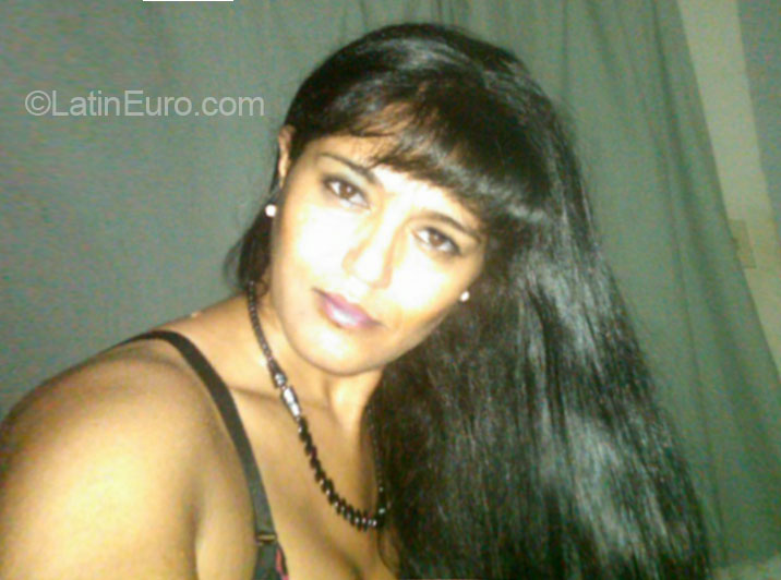 Date this lovely Dominican Republic girl Martha from Santiago DO20364