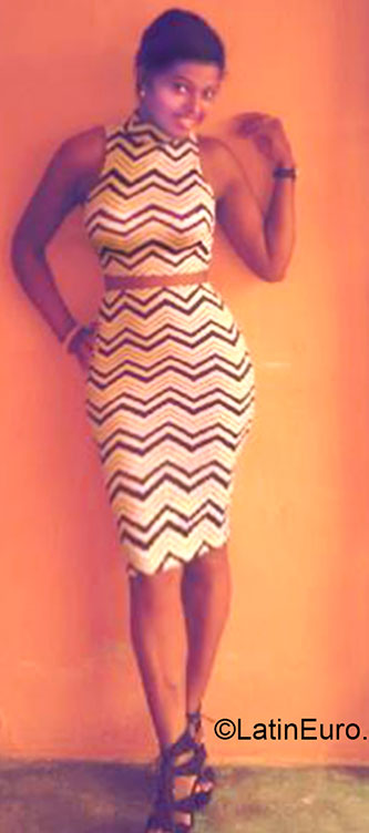 Date this fun Dominican Republic girl Maria from Santo Domingo DO20711