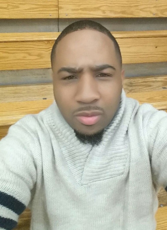 Date this voluptuous United States man Photoleej3 from Oakland US15708