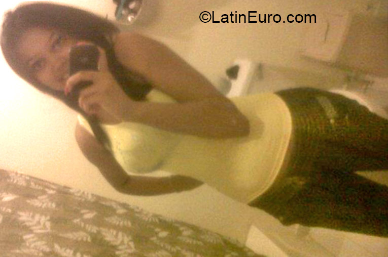 Date this tall Dominican Republic girl Maria Luisa from Santo Domingo DO21105