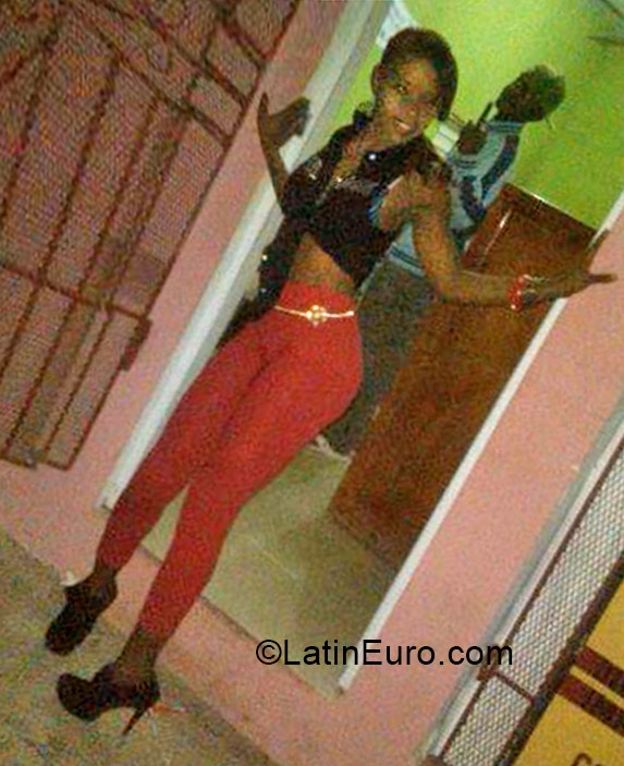 Date this fun Dominican Republic girl Katerin from San Pedro de Macois DO20951