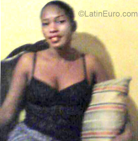 Date this fun Dominican Republic girl Marcia from Santo Domingo DO21287