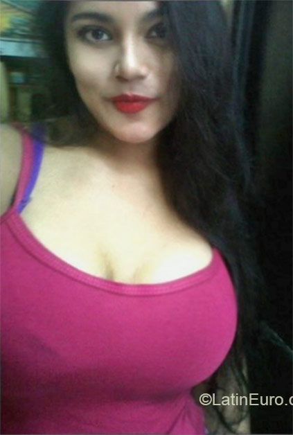 Date this foxy Ecuador girl Diana from Guayaquil EC182