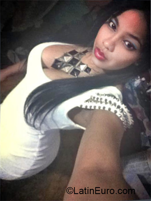 Date this cute Dominican Republic girl Edilizia from san francisco de macoris DO21826