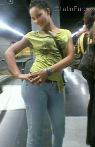 Date this good-looking Dominican Republic girl Sucre from Bahoruco DO22261
