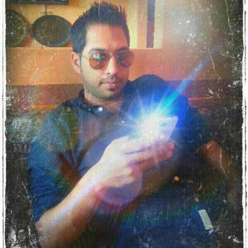 Date this young United Arab Emirates man Waheed from Dubai AE41