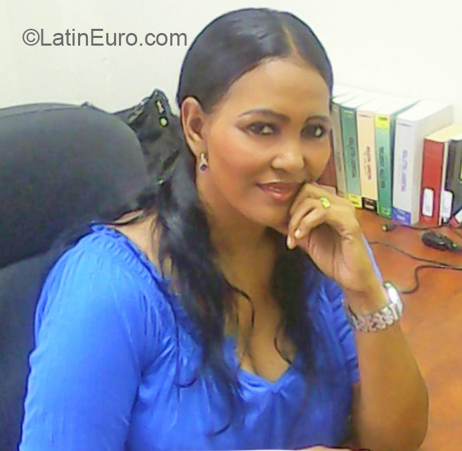 Date this passionate Dominican Republic girl Bianca from Santo Domingo DO22460
