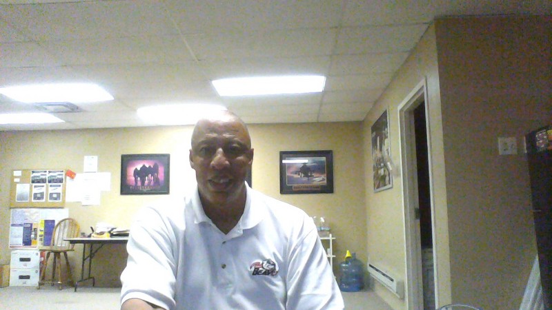 Date this young United States man Kendall from Albuquerque US16304