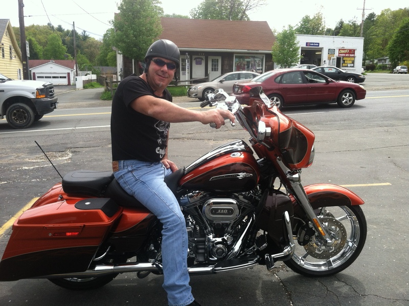 Date this foxy United States man Gsxr1300 from Montgomery US16319