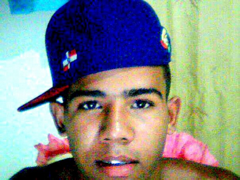 Date this gorgeous Dominican Republic man Yefri from San Crist&Atilde;&sup3;bal DO22861