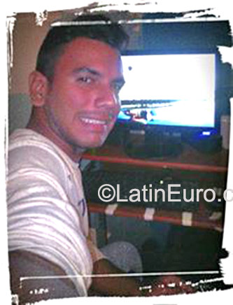 Date this beautiful Venezuela man Jonas from Valencia VE600