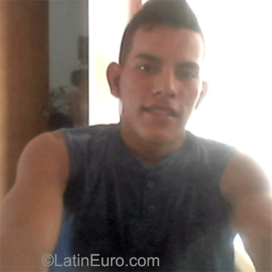 Date this lovely Venezuela man Jorgi from maracaibo VE626