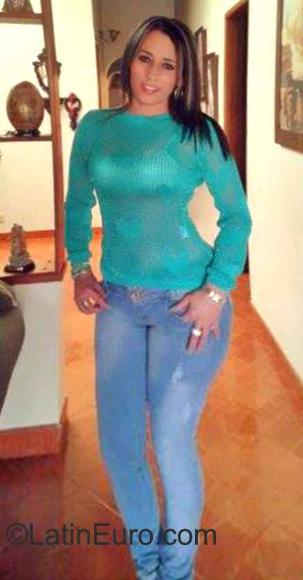 Date this exotic Colombia girl Luz from Medellin CO17984