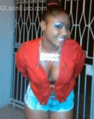 Date this passionate Jamaica girl Vanessa from Kingston JM2145