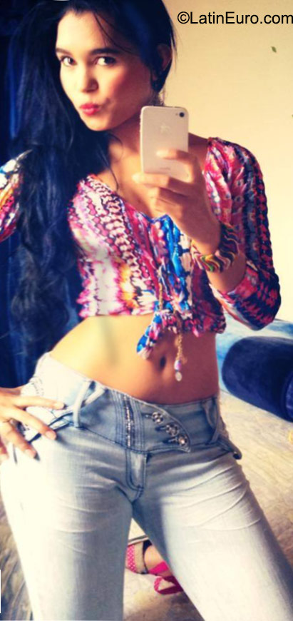 Date this fun Colombia girl Tatiana from Medellin CO18023