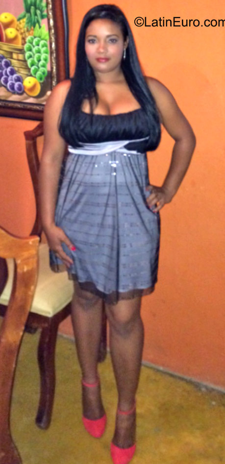 Date this georgeous Dominican Republic girl Rosa from San Cristobal DO23524