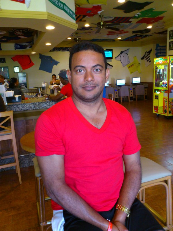 Date this sultry Dominican Republic man Luis from Bonao DO23593