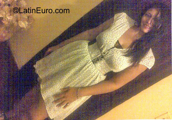 Date this funny Dominican Republic girl Ramona from Santo Domingo DO23641