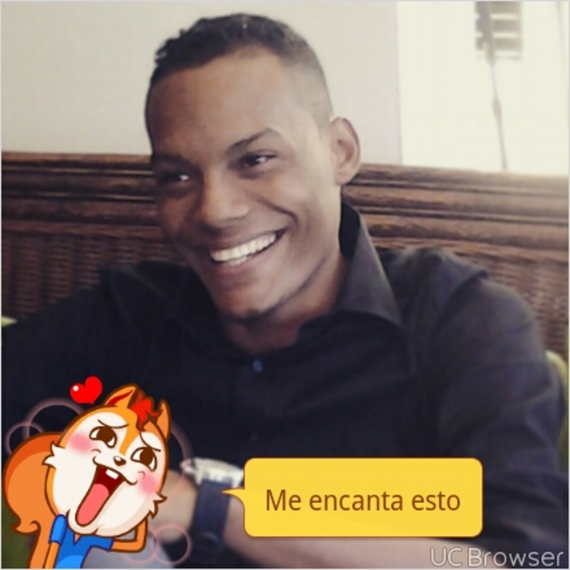 Date this pretty Dominican Republic man Ricardo from Santo Domingo DO23749