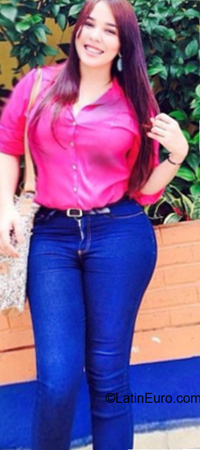 Date this delightful Dominican Republic girl Reina from Santo Domingo DO23751